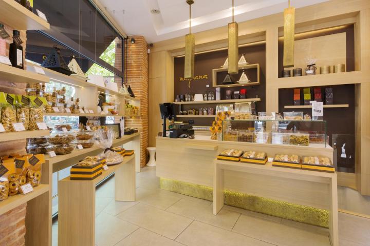 Découvrez les boutiques construites par notre équipe.